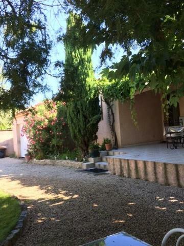 Villa Hortensia Carpentras Exterior photo